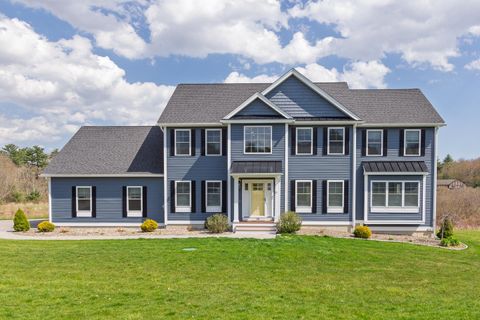 Photo of 18 Caymus Ridge, Salem, NH 03079 (MLS # 5092142)