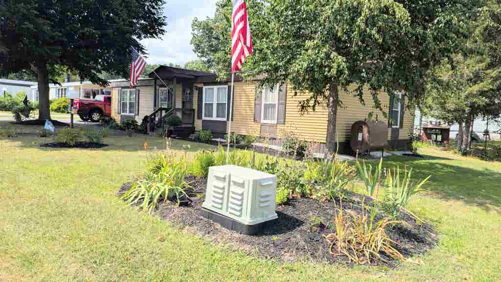 Photo of 66 Rachael Circle, Goffstown, NH 03045 (MLS # 5106231)