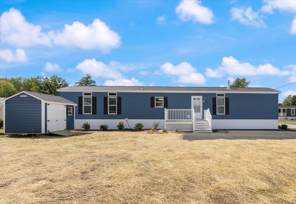 Photo of 29 Lowell Road #25, Salem, NH 03079 (MLS # 5111200)
