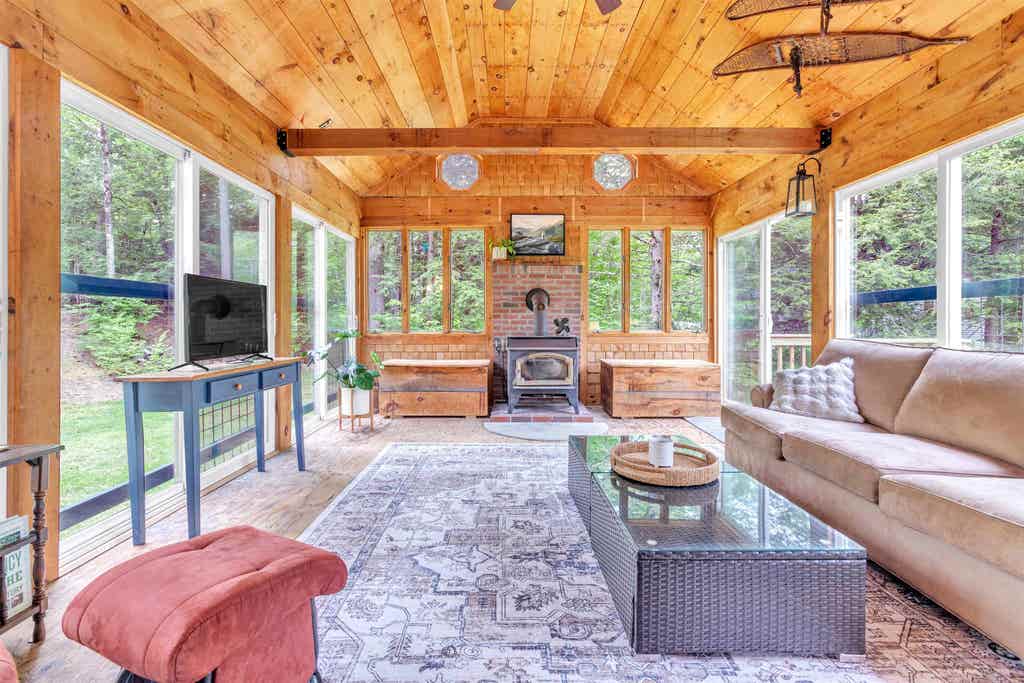 Photo of 21 King's Row, Hillsborough, NH 03244 (MLS # 5092254)
