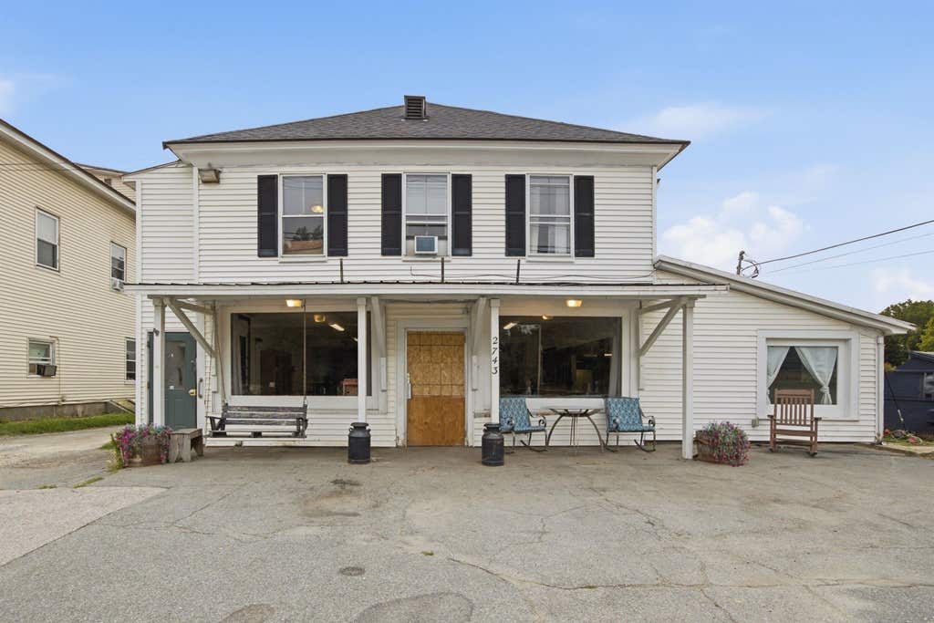 Photo of 2743 Dartmouth College Highway, Haverhill, NH 03774 (MLS # 5104994)