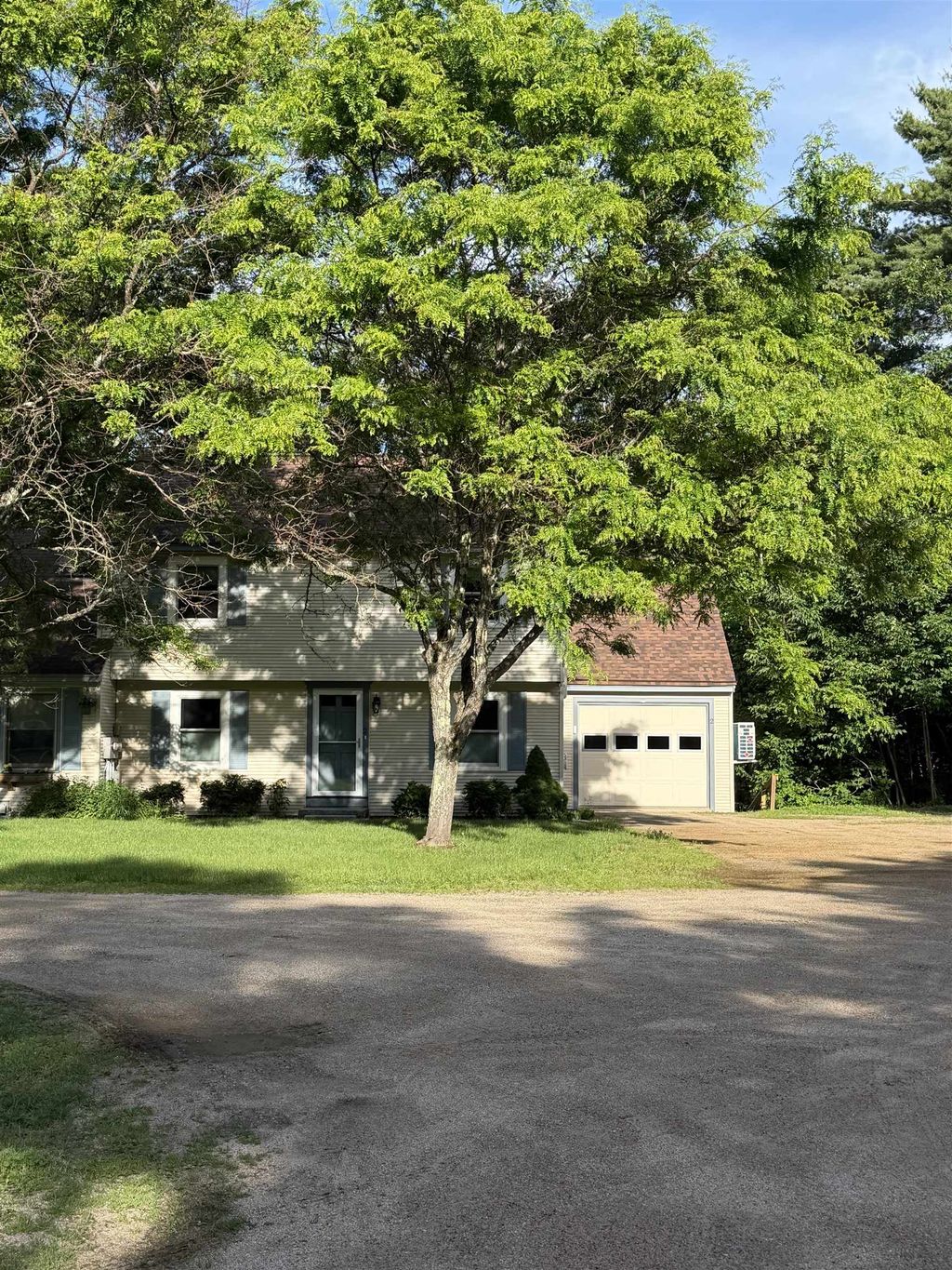 Photo of 2 Fairview on the Intervale Road, Bartlett, NH 03845 (MLS # 5093642)