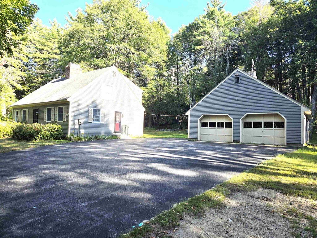 Photo of 1586 Brownfield Road, Conway, NH 03813 (MLS # 5109485)