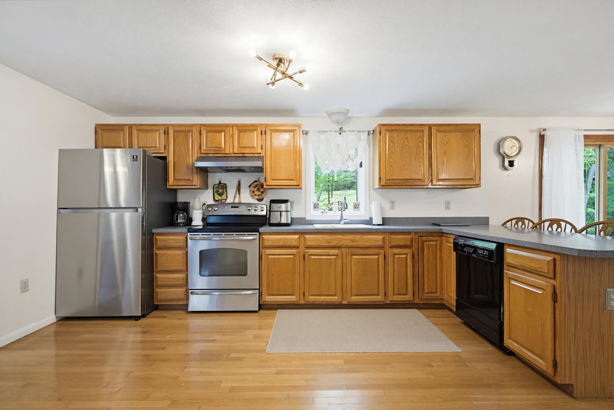 2 Arthur Avenue