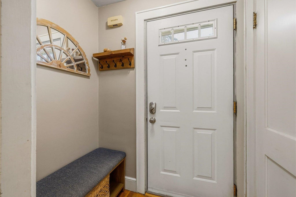 Photo of 115 Fairview Avenue, Portsmouth, NH 03801 (MLS # 5093643)