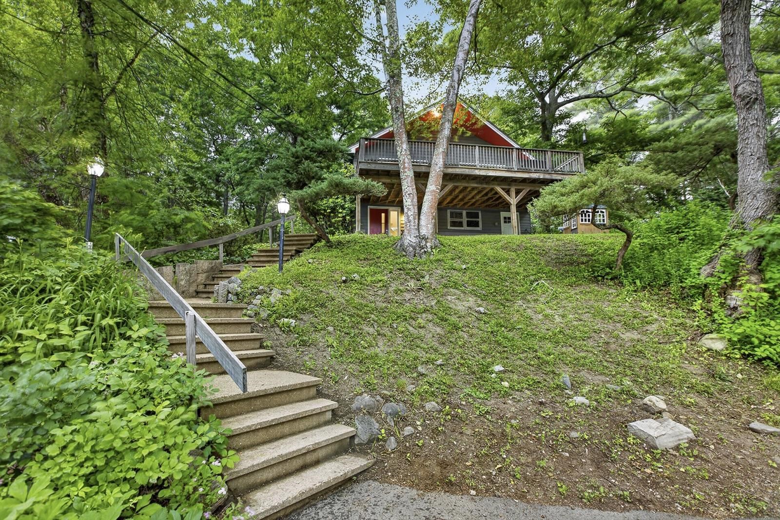 537 6Th Street