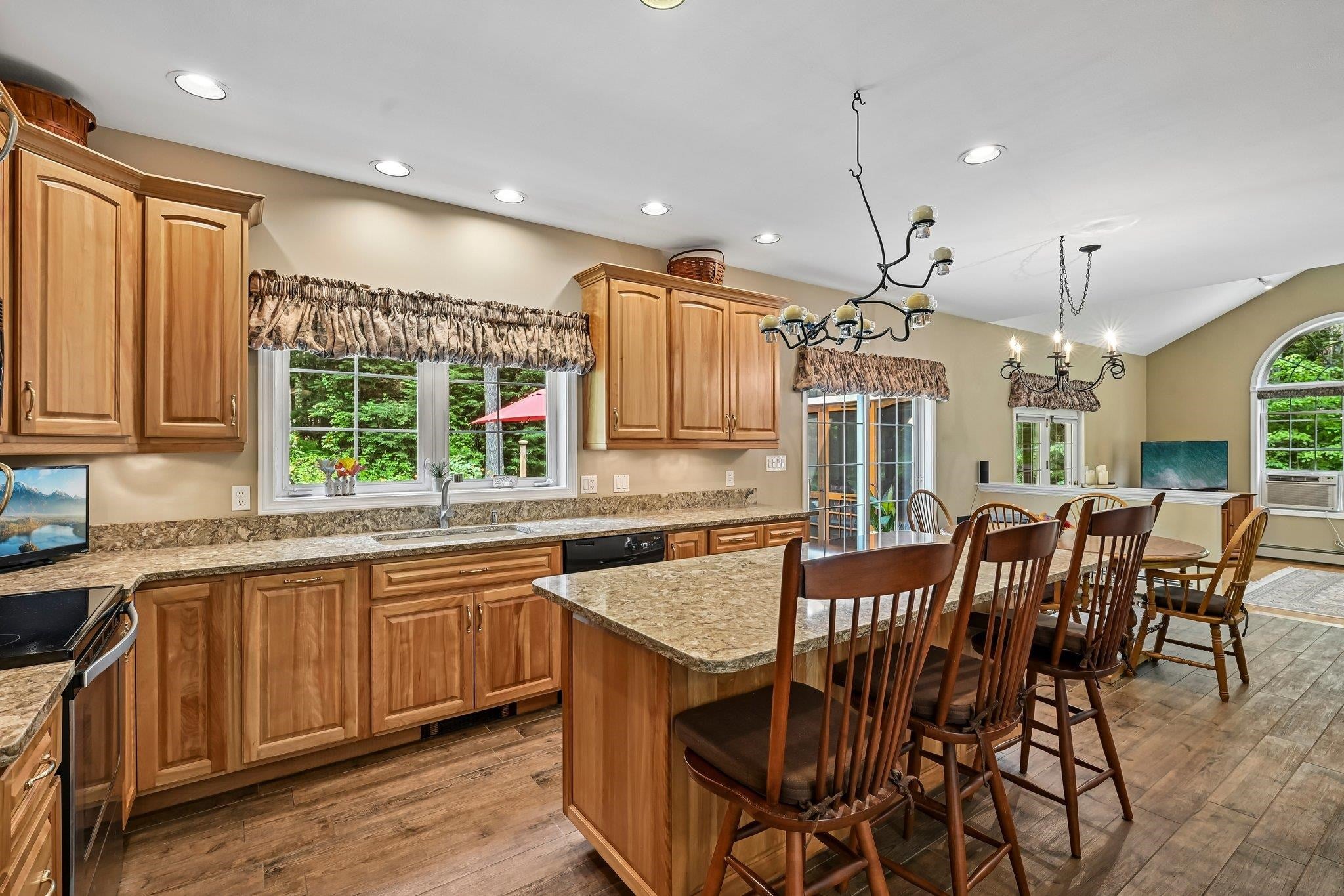 15 Emerald Drive