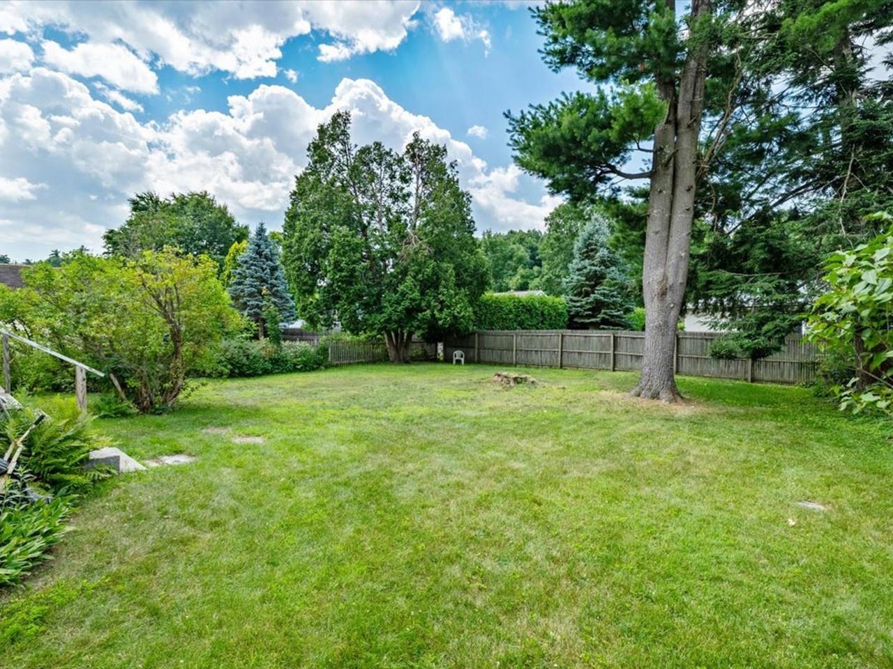 108 Iroquois Avenue