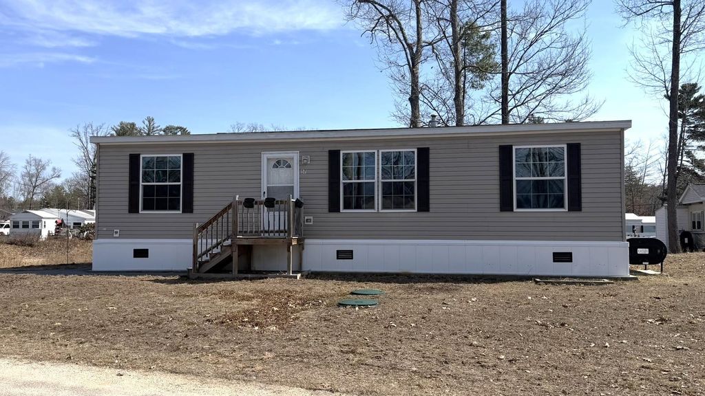 Photo of 57 Riverview Drive, Rochester, NH 03867 (MLS # 5092197)