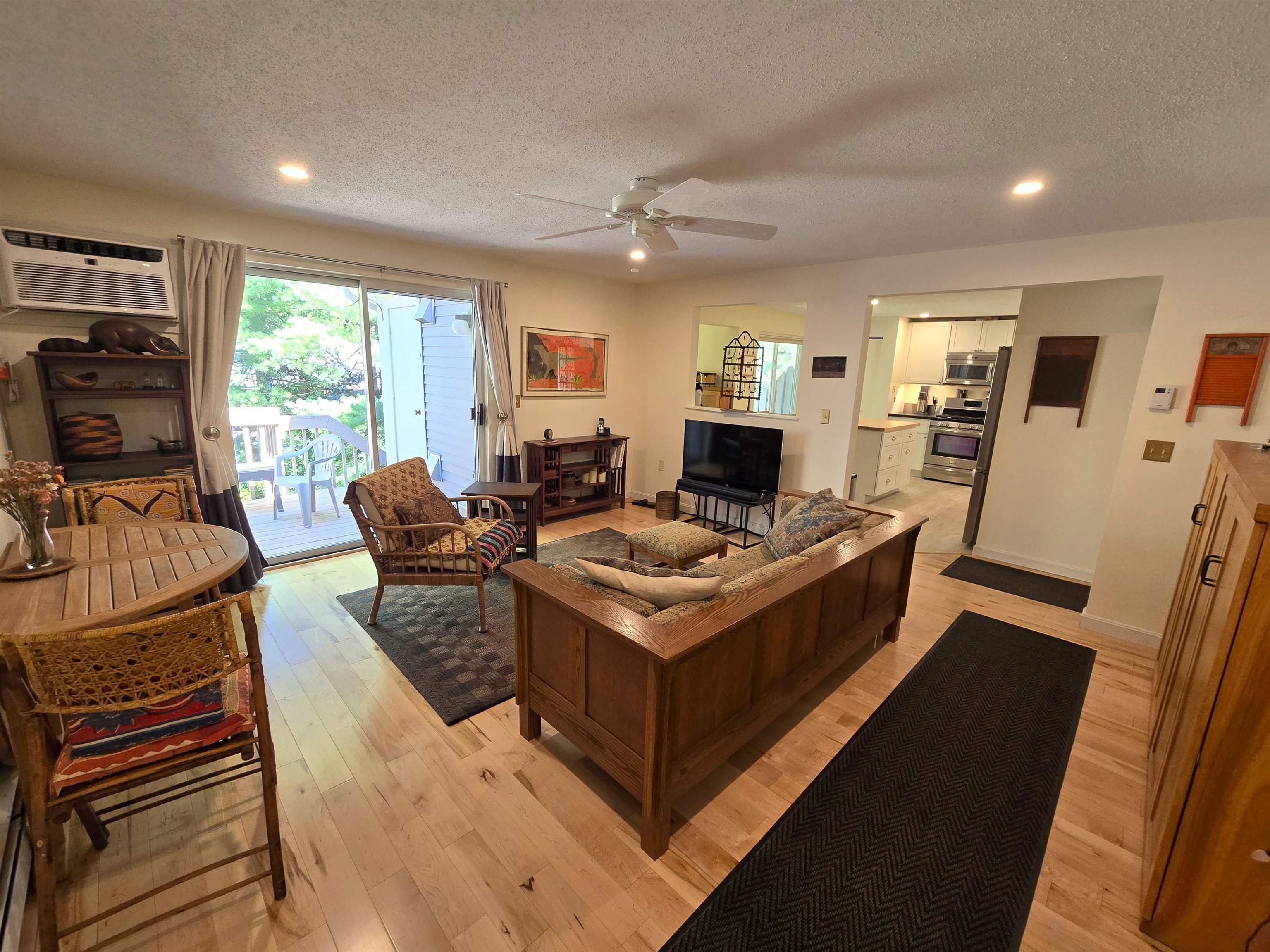 104 Morningside Commons