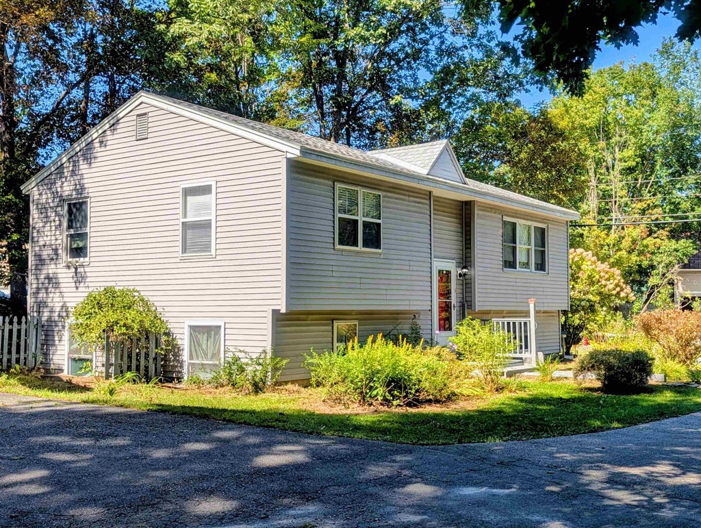 Photo of 33 Chestnut Street, Claremont, NH 03743 (MLS # 5107668)
