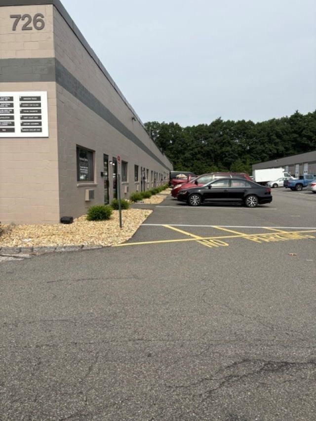 Photo of 726 E Industrial Park Dr Drive #Q, Manchester, NH 03109 (MLS # 5101669)