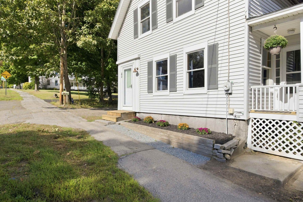 Photo of 40 North Main Street, Boscawen, NH 03303 (MLS # 5108981)