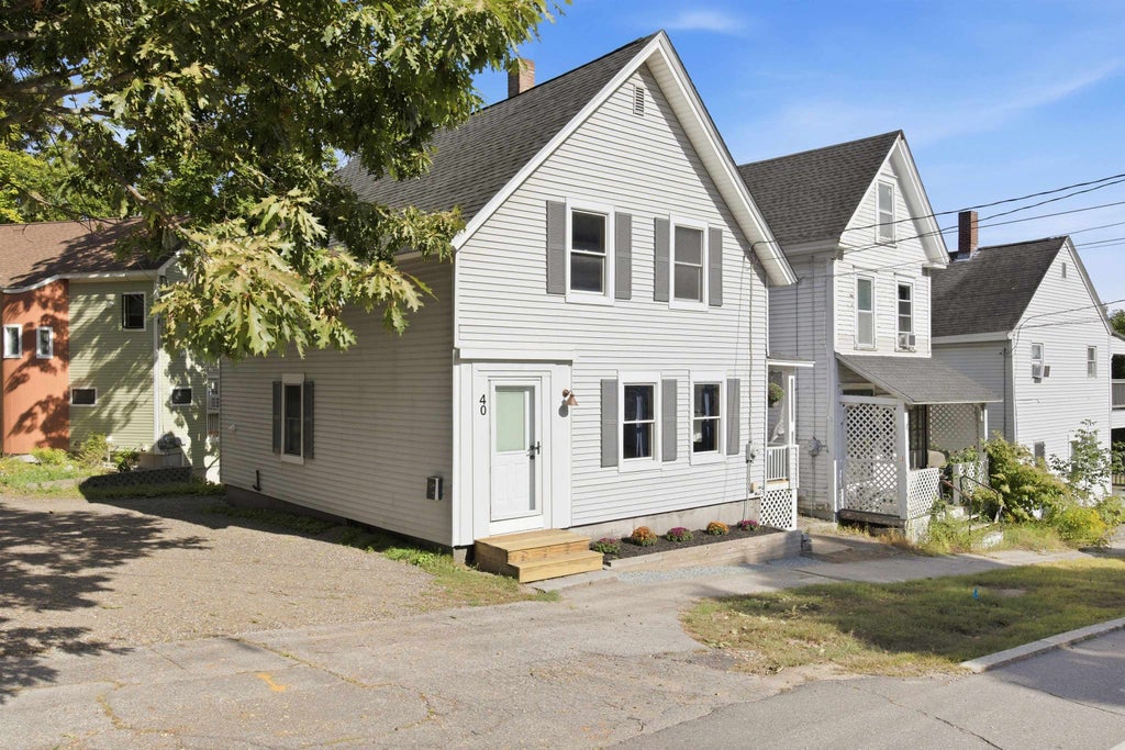 Photo of 40 North Main Street, Boscawen, NH 03303 (MLS # 5108981)