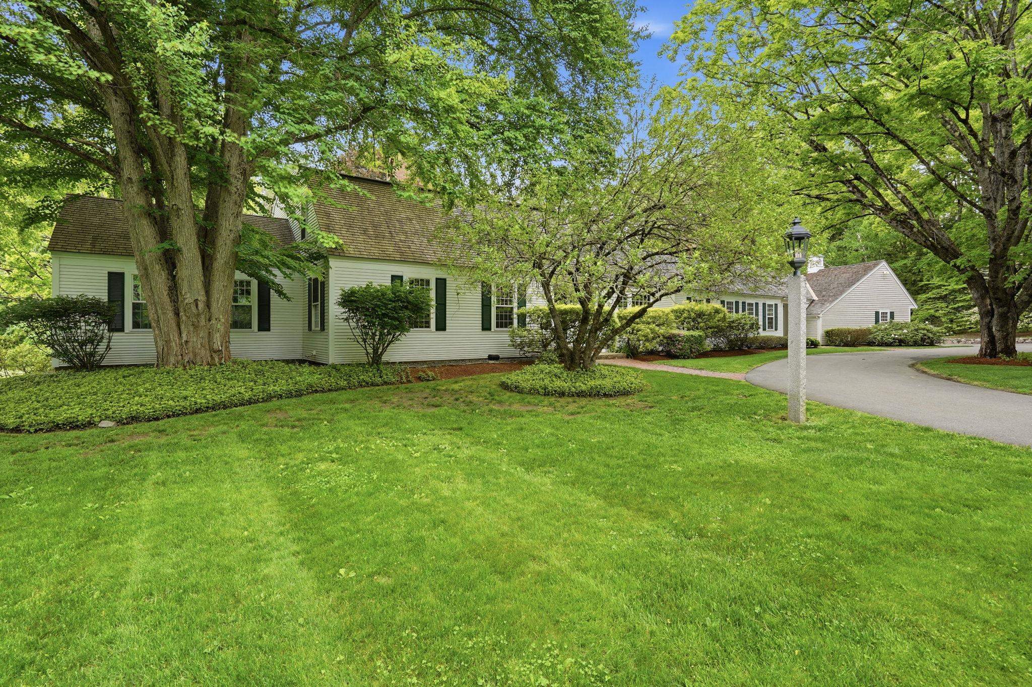16 Storybrook Lane