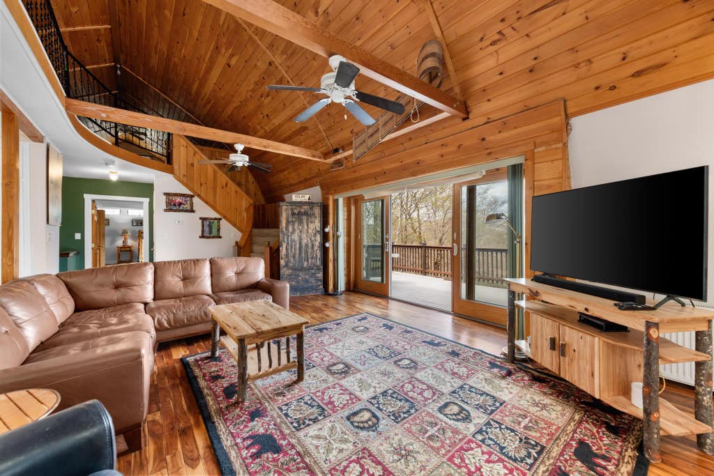 Photo of 1557 N Groton Road, Groton, NH 03266 (MLS # 5088161)