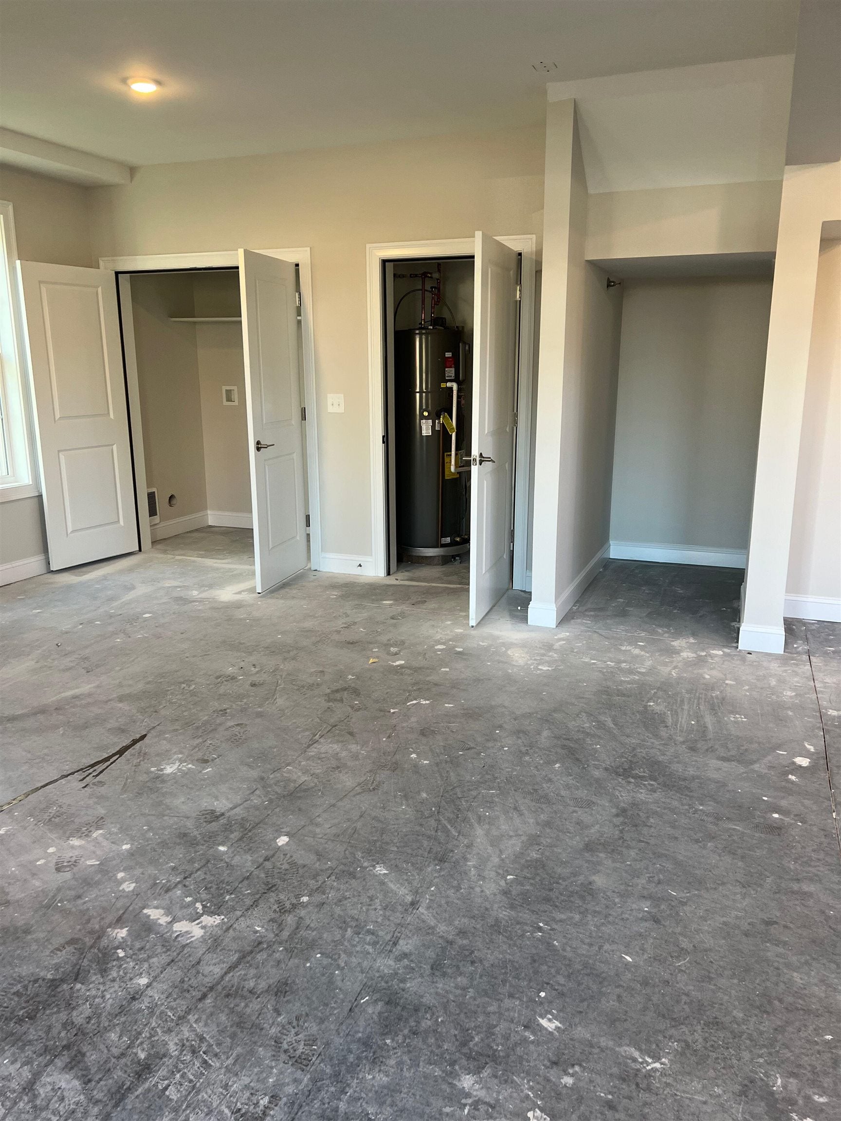 796-1/2 Central Avenue A