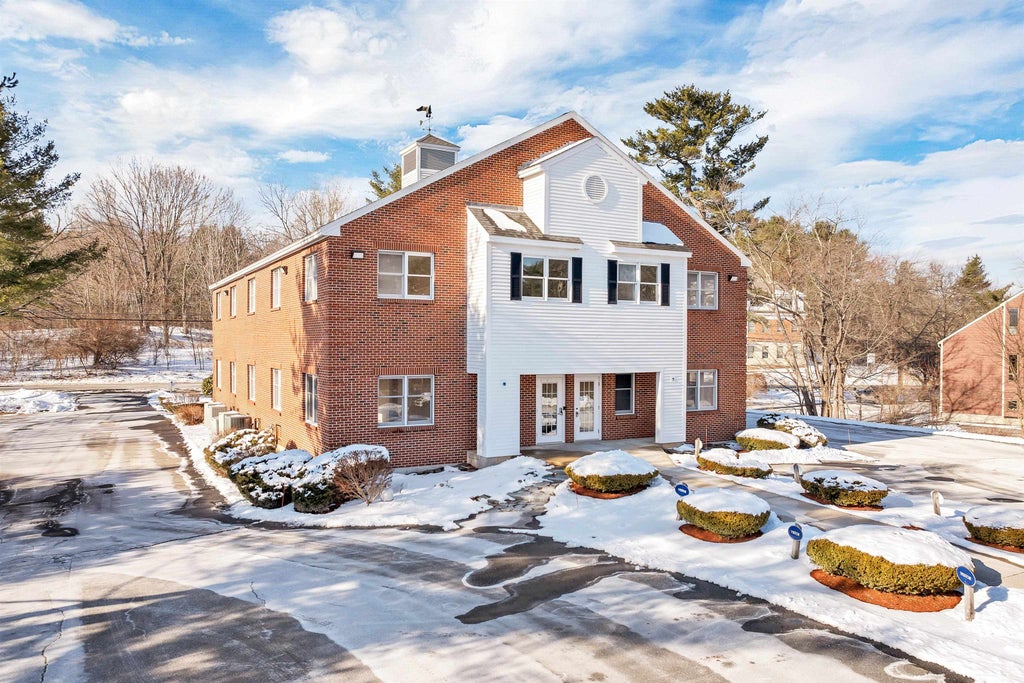 Photo of 5 Buttrick Road, Londonderry, NH 03053 (MLS # 5061696)
