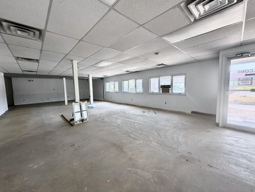 Photo of 1261 Hooksett Road #6, Hooksett, NH 03106 (MLS # 5098506)