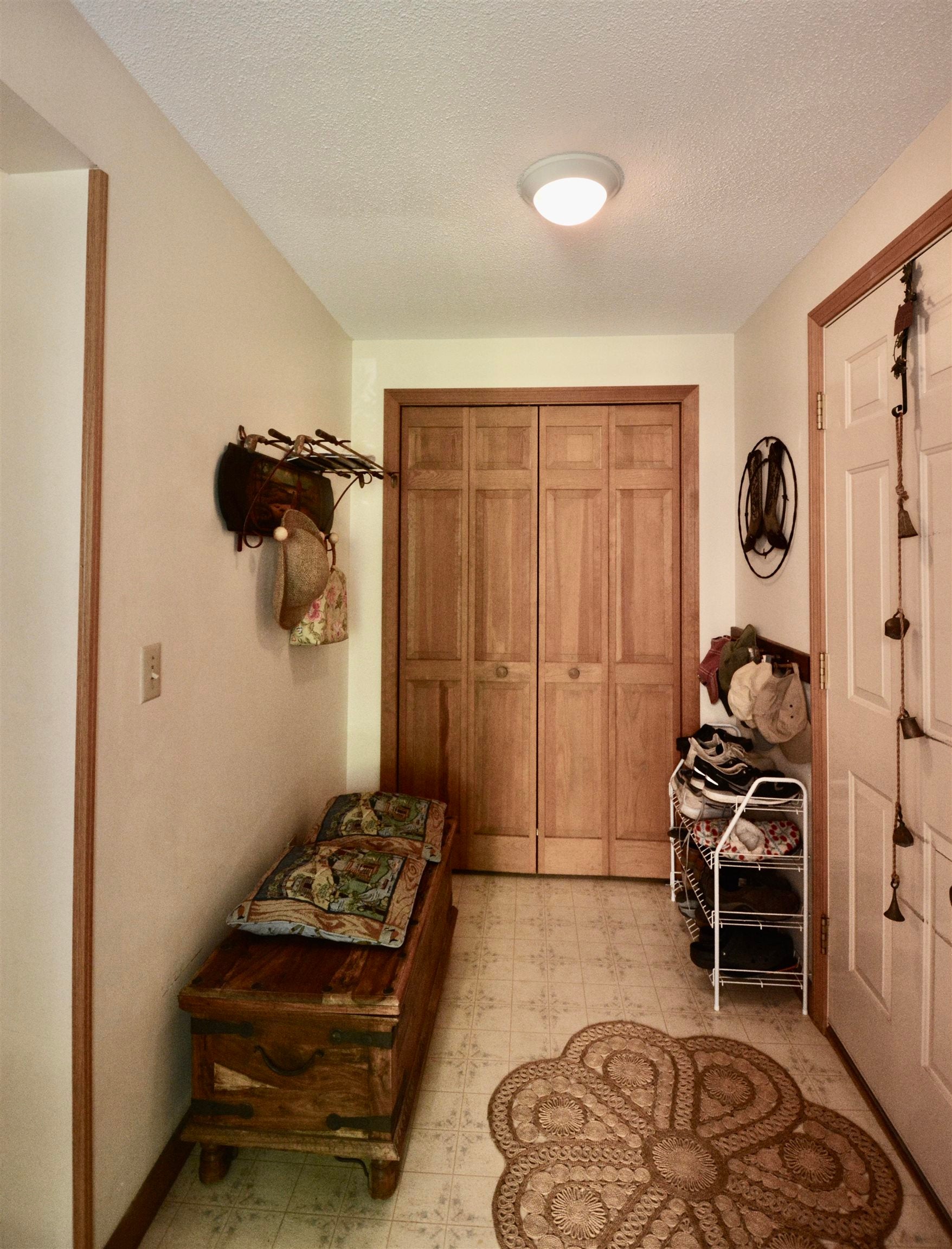 15 Winding Wood Road