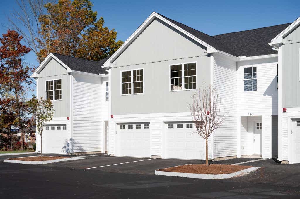 Photo of 11 Suffolk Drive #3, Concord, NH 03303 (MLS # 5106994)