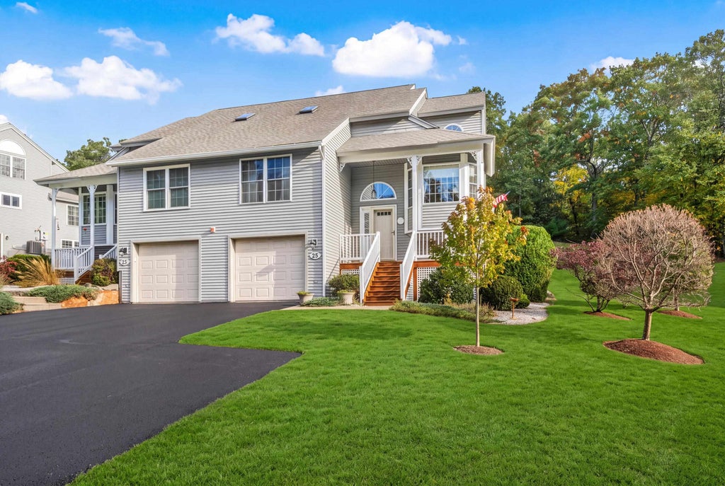 Photo of 25 Centerview Road, Atkinson, NH 03811 (MLS # 5114389)