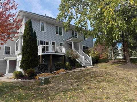 Photo of 6 Stonewall Way #D, Exeter, NH 03833 (MLS # 5115591)