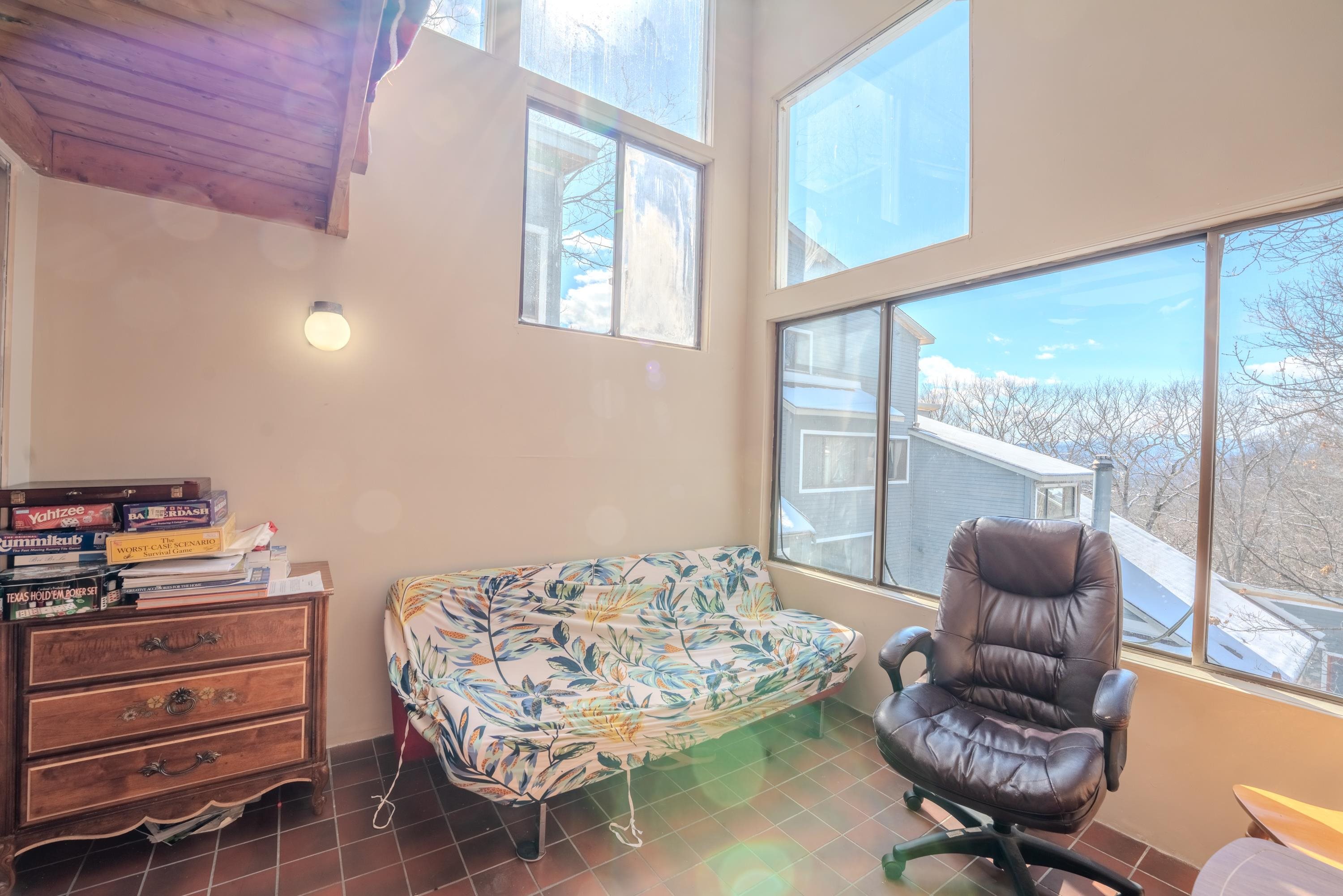 28 Condo Road 2