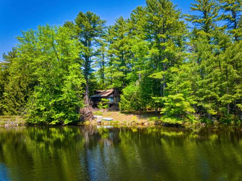 Photo of 408 Brown Hill Road, Belmont, NH 03220 (MLS # 5092108)