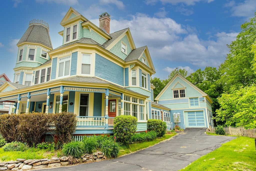 Photo of 2 Prospect Terrace, Gorham, NH 03581 (MLS # 5103421)