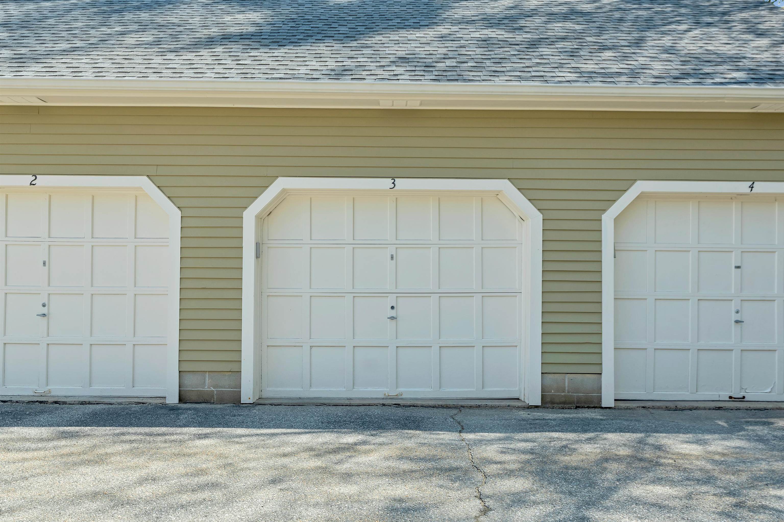 3 Seaver Brook Lane