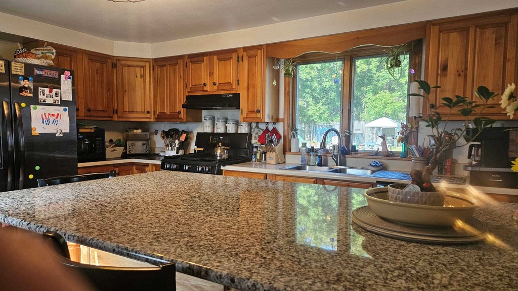 Photo of 44 Hale Street, Newport, NH 03773 (MLS # 5111732)