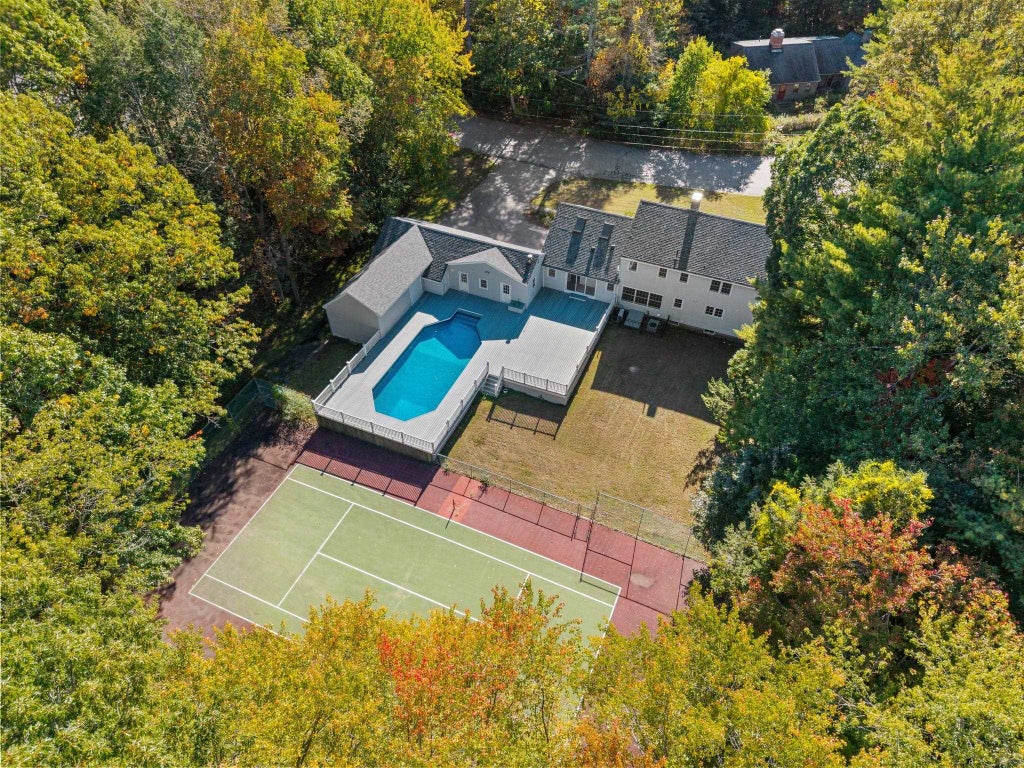Photo of 2 Regina Road, Portsmouth, NH 03801 (MLS # 5113275)
