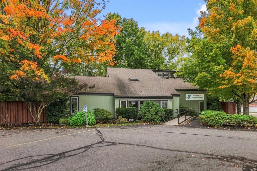 Photo of 407 Winchester Street, Keene, NH 03431 (MLS # 5113087)