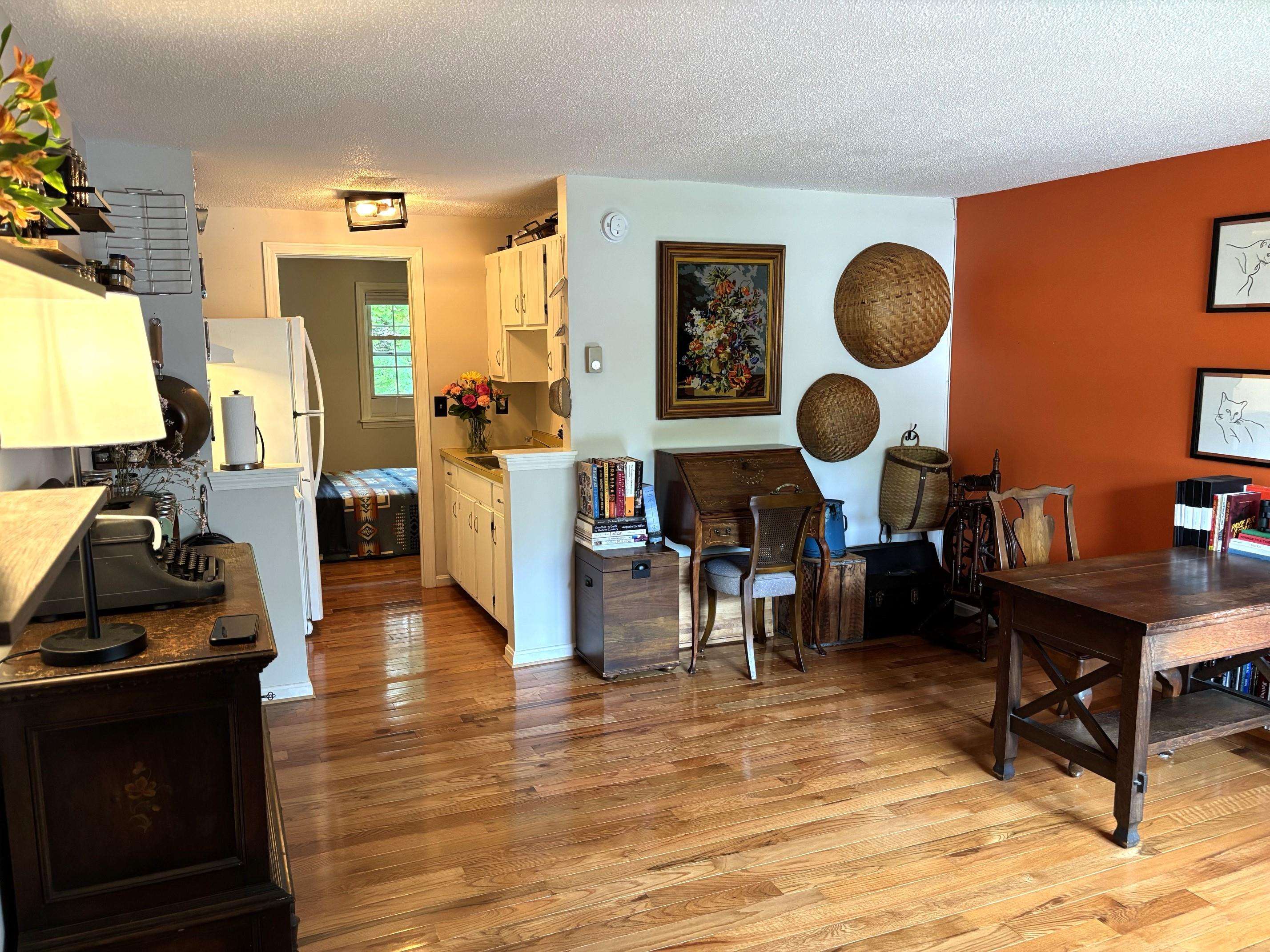 93 Henry Law Avenue 34
