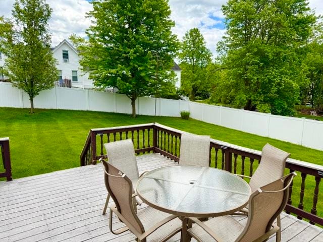 Photo of 11 Old Rockingham Road, Salem, NH 03079 (MLS # 5096724)