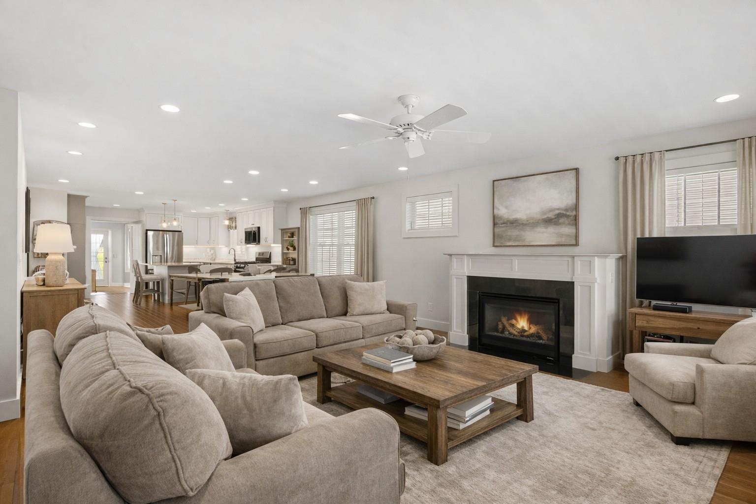 27 MULBERRY Lane