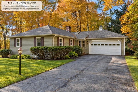 Photo of 27 Robin Acres Drive, Wolfeboro, NH 03894 (MLS # 5115600)