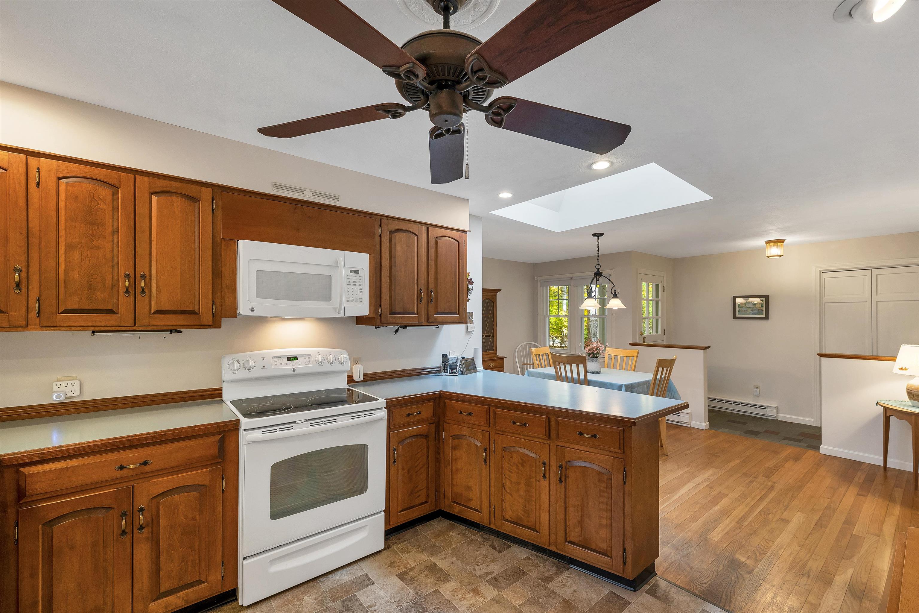 27 Robin Acres Drive