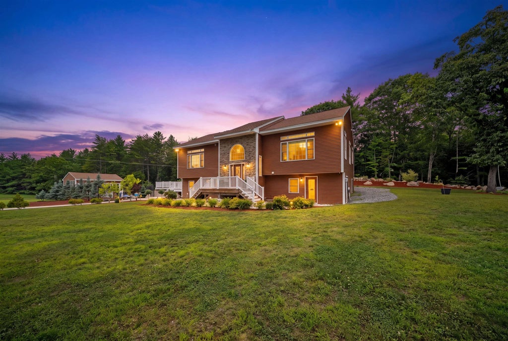 Photo of 86 Beaver Ridge Road, Barnstead, NH 03225 (MLS # 5105662)