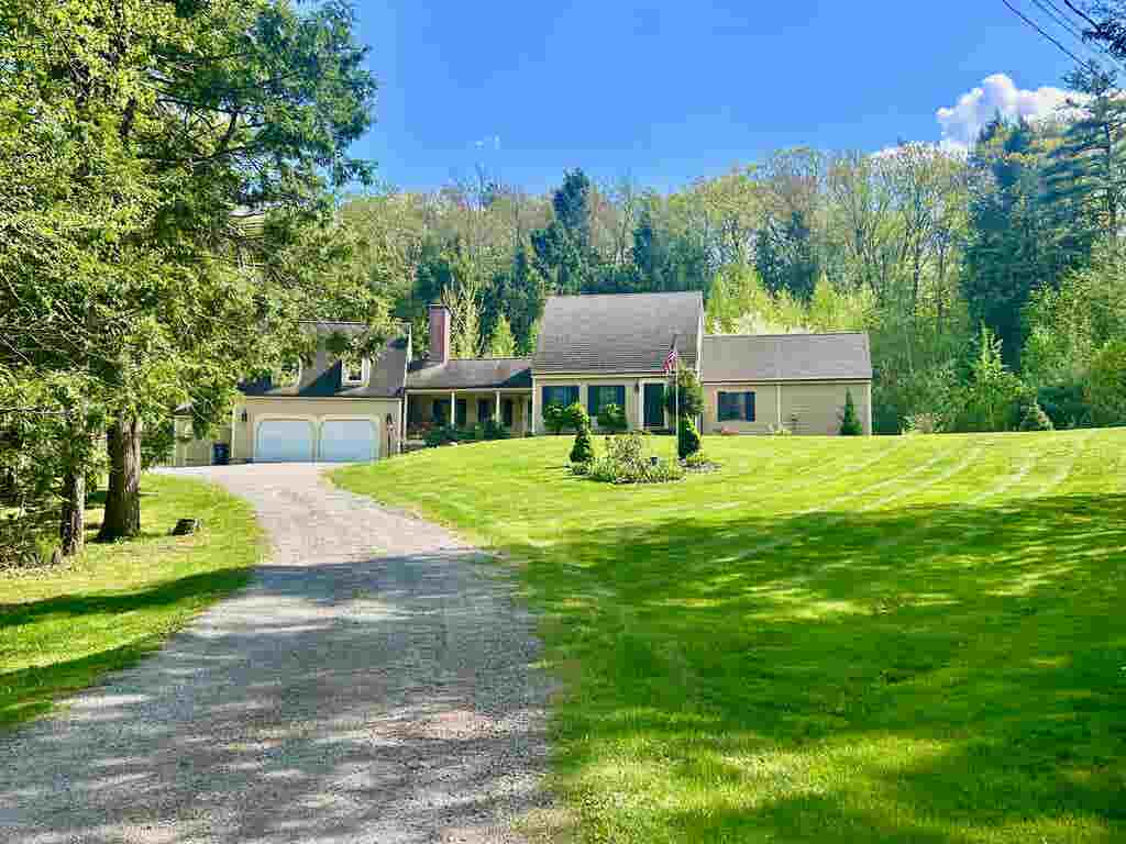 Photo of 1481 Bennington Road, Francestown, NH 03043 (MLS # 5078963)