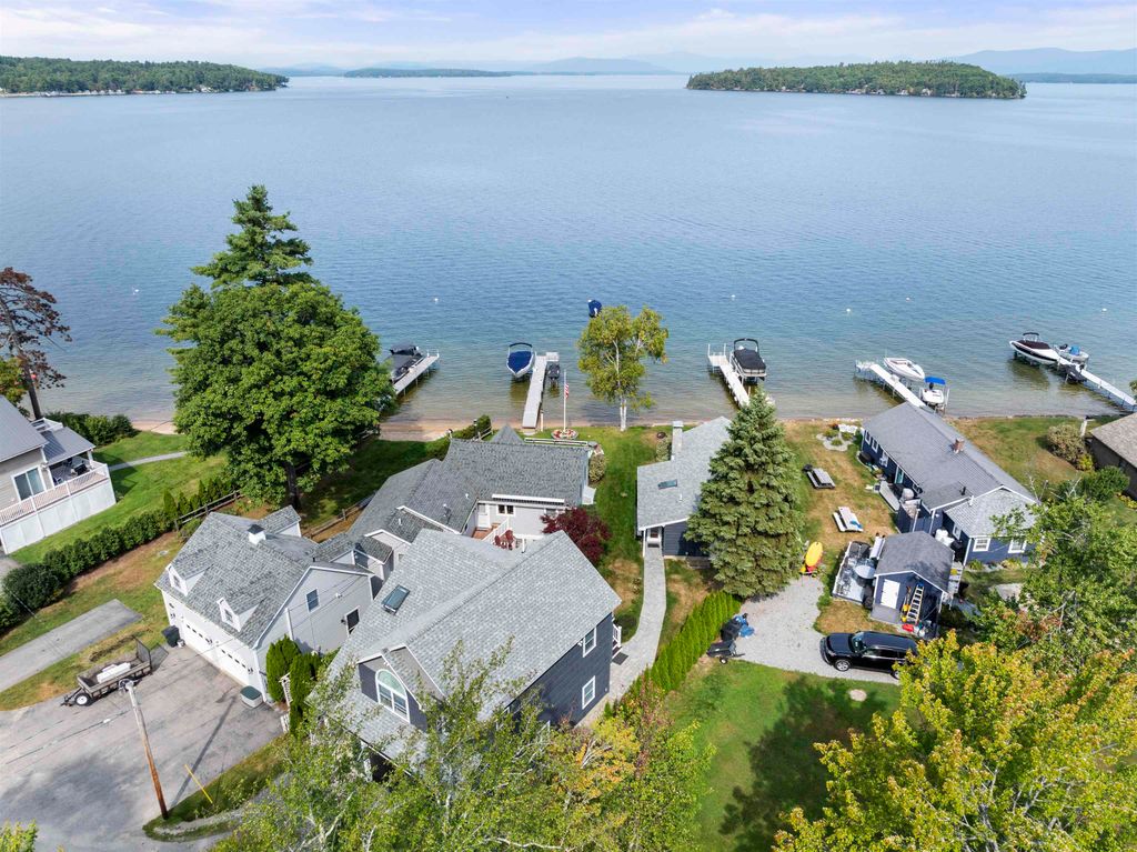 Photo of 36 Elm Street, Alton, NH 03810 (MLS # 5093923)