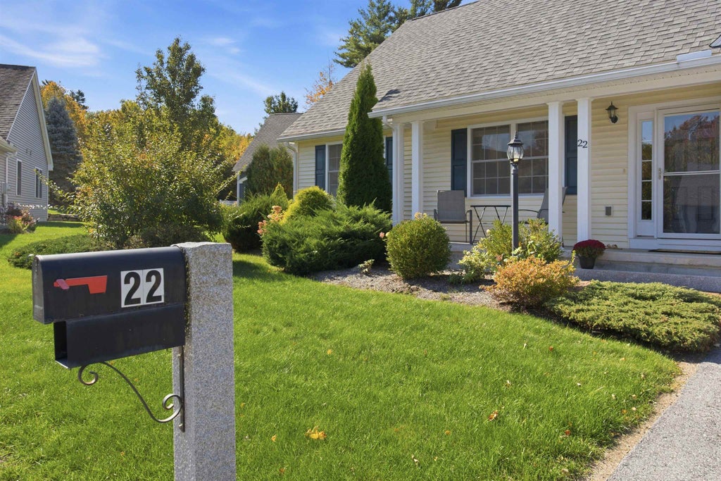 Photo of 22 Marions Way, Bow, NH 03304 (MLS # 5113553)