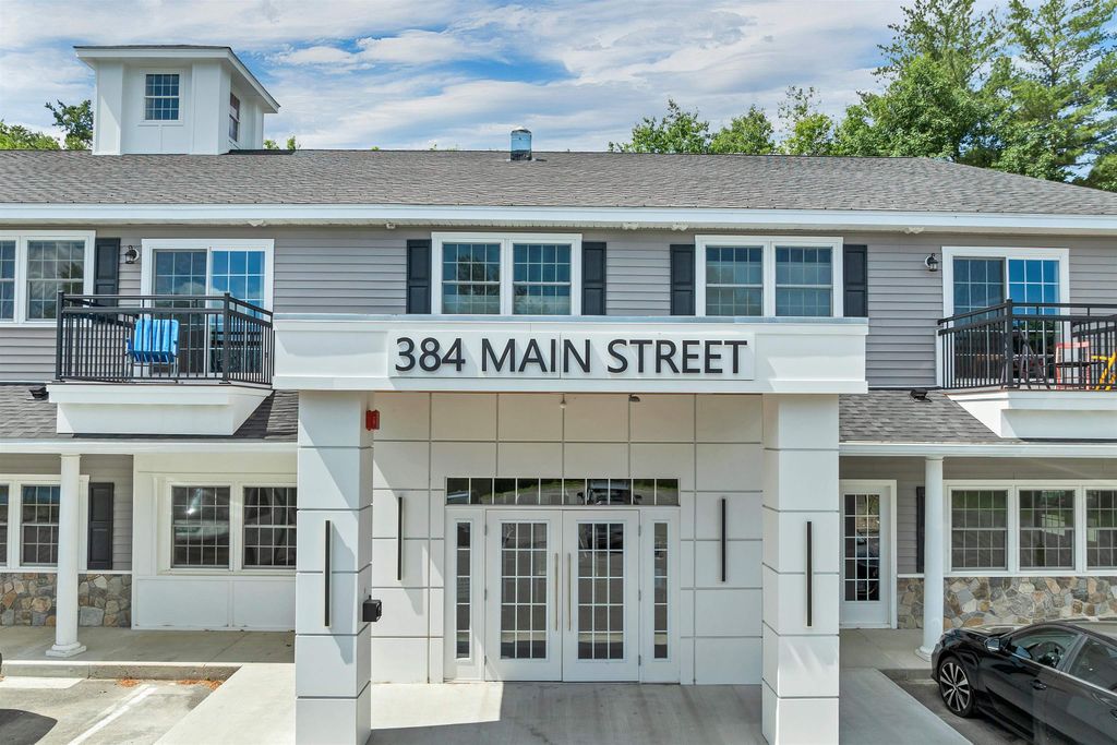 Photo of 384 Main Street #101, Salem, NH 03079 (MLS # 5095795)