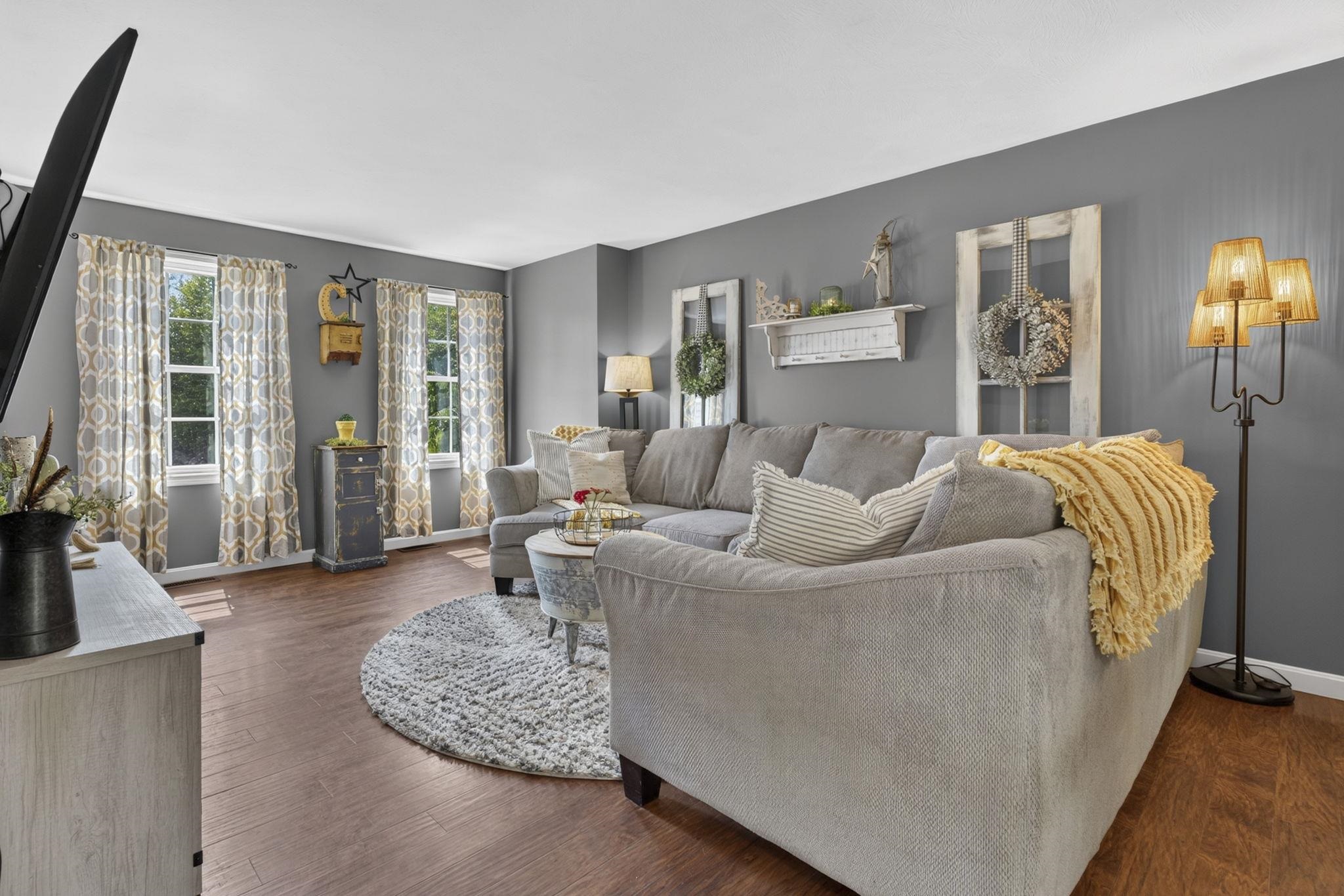 62 Cobblestone Drive