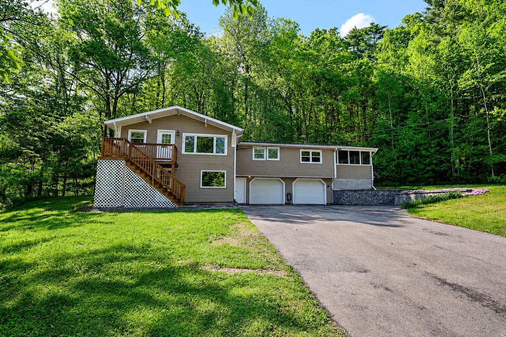 Photo of 45 Lane Road, Raymond, NH 03077 (MLS # 5091034)