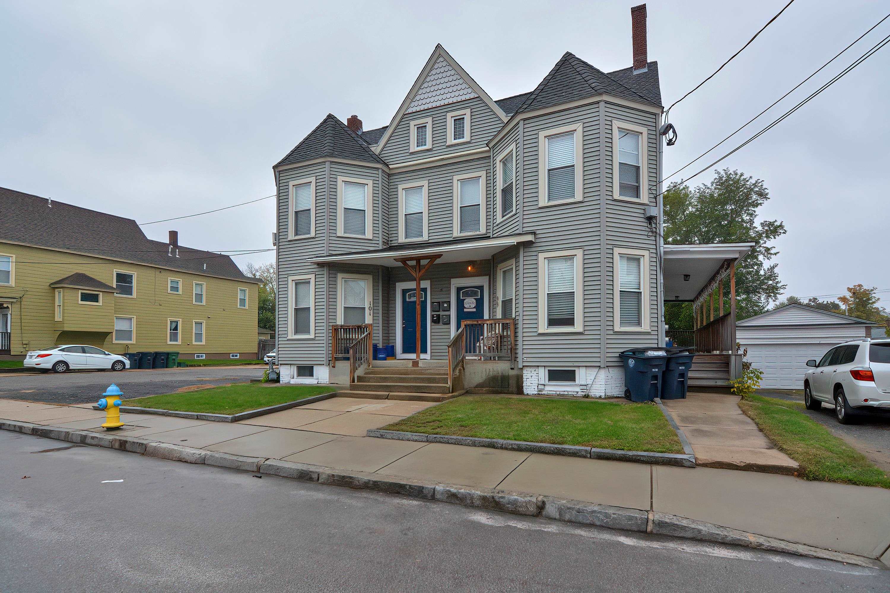 99 Palm Street