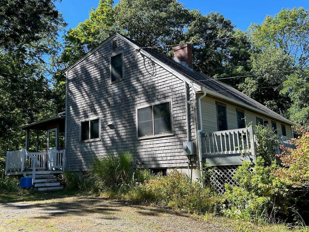 Photo of 2 Wild Pasture Road, Kensington, NH 03833 (MLS # 5109894)