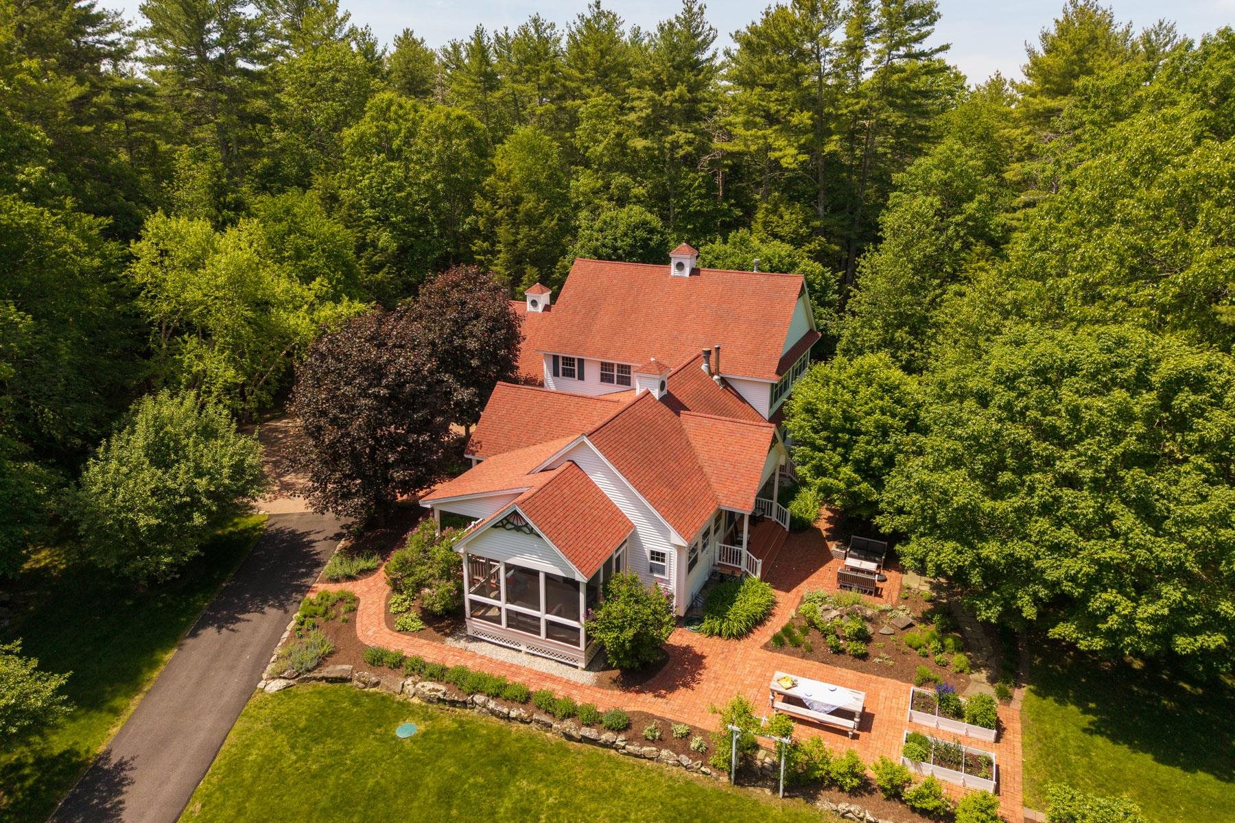 402 Bay Road