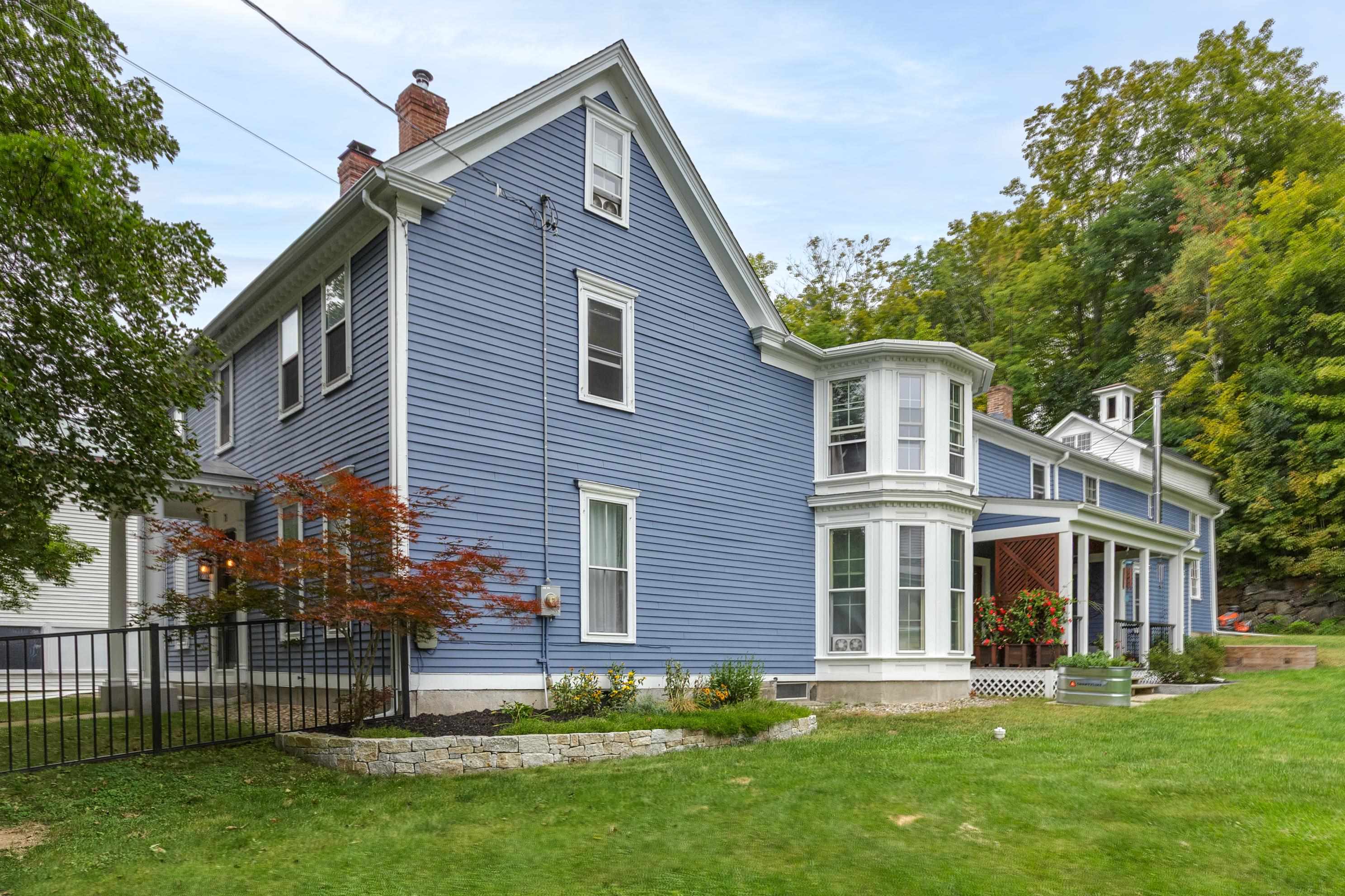 21 E Main Street